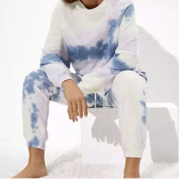 American Eagle Tie Dye Joggers - Picture 1 of 13